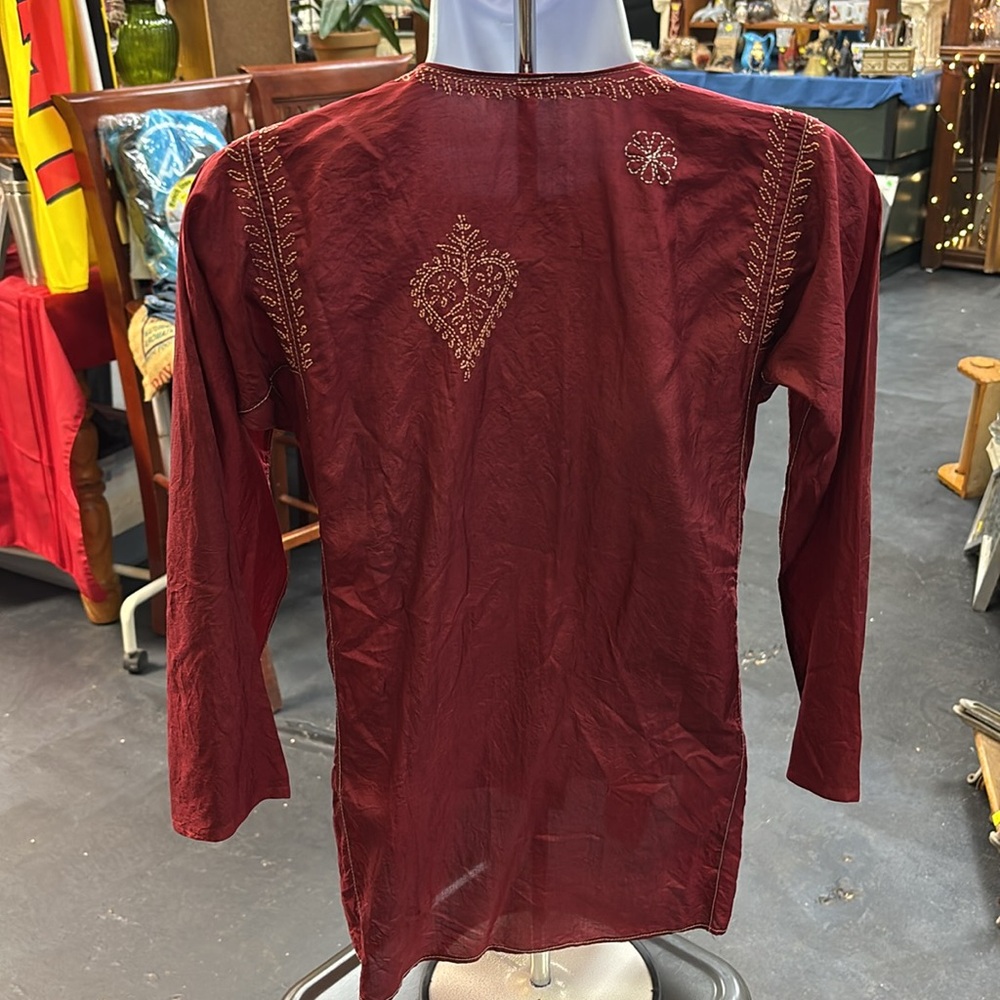 Vintage 100% Natural Silk Red Embroidered Top - Picture 5 of 9